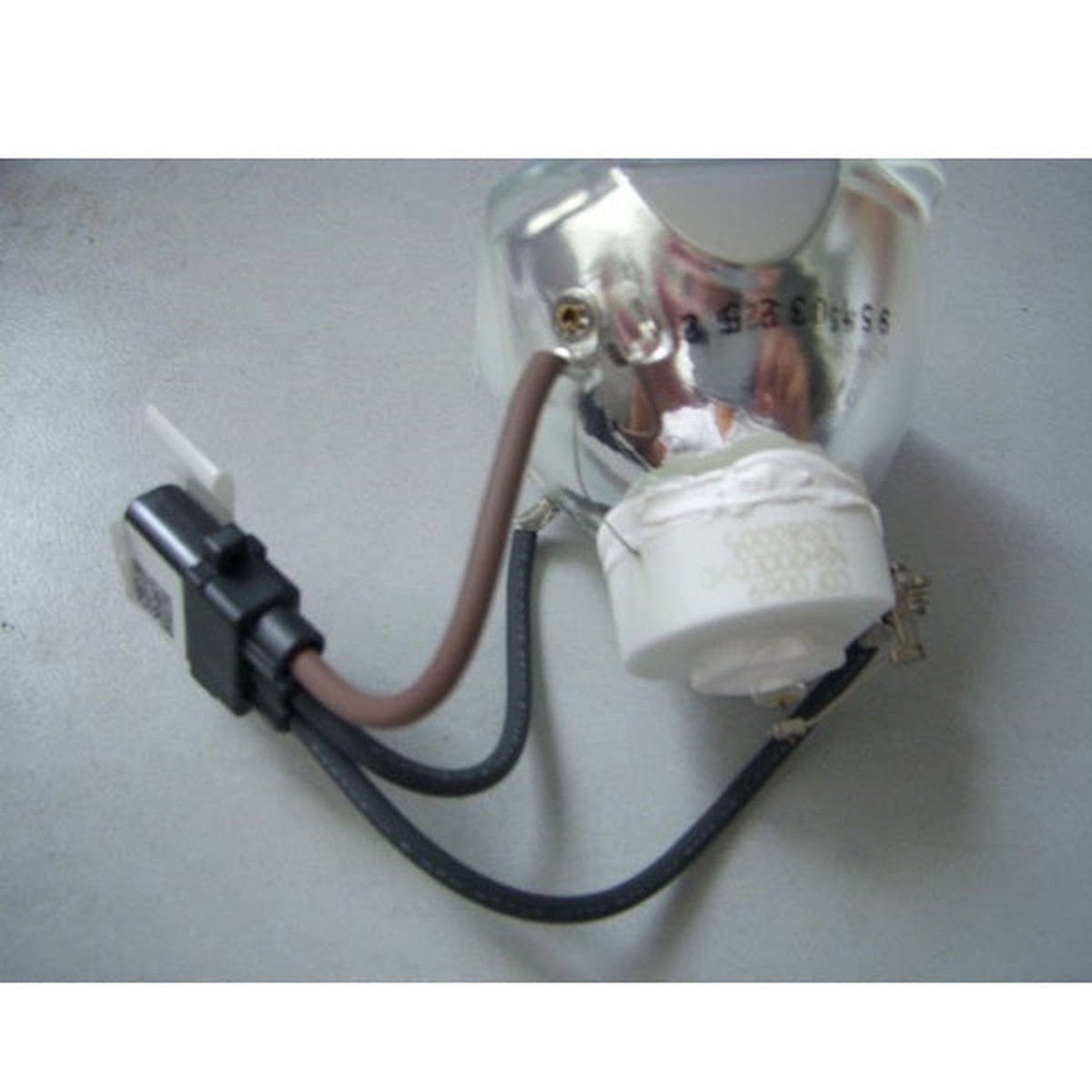 Ushio NSH200EDC 200 Watt Original OEM Projector Bulb