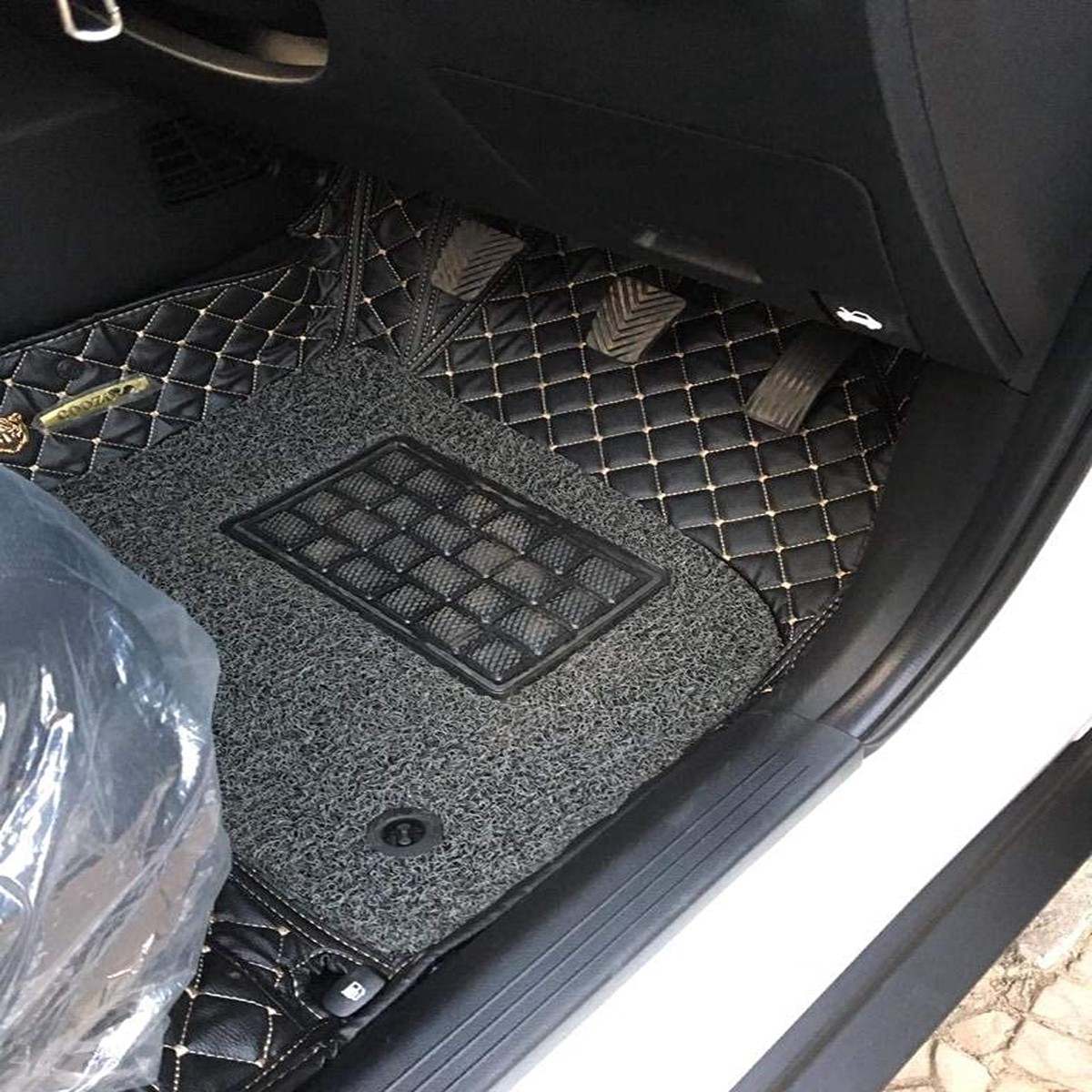 COOZO 7D Vinyl Car Mats Compatible with Maruti Suzuki spresso  Black